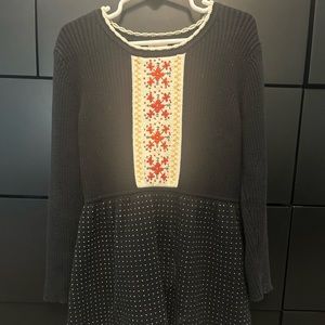 Hannah Andersson Knit Holiday Embroidered Floral Dress Size 6-7